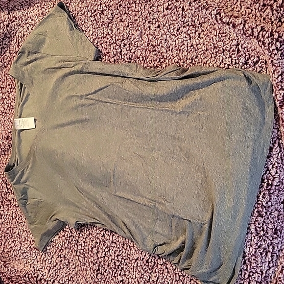 Maternity shirt - Picture 1 of 2